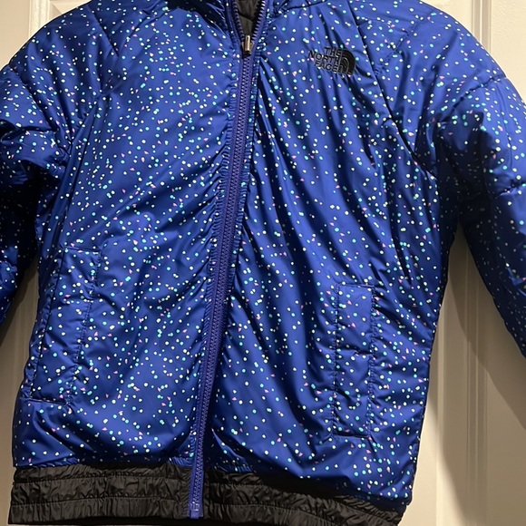 The North Face jacket with hood Girls size M (10/12) - Picture 9 of 14